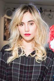 Dunkler haaransatz produkte sind am beliebtesten in north america, western europe, und africa. Haartrend Ansatz Farben Muss Nicht Sein Dieser Huldigt Sogar Stil Ikonen Der 90er Jahre Vogue Germany