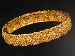 21k Gold Jewellery 18k Gold Jewellery Arabic Jewellery Middle East Jewellery Middle East Jewellers Buy Gold Jewelry Gold Jewelry For Sale Gold Jewelry