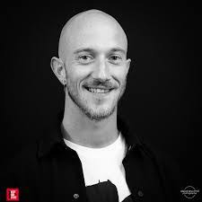 Louis Jerome's Instagram, Twitter & Facebook