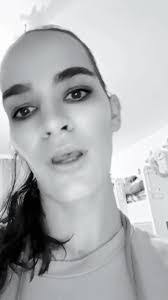 Roxie Walker's Instagram, Twitter & Facebook