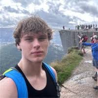 500+ perfiles de «Bleil»