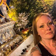 Chelsea Lapointe's Instagram, Twitter & Facebook