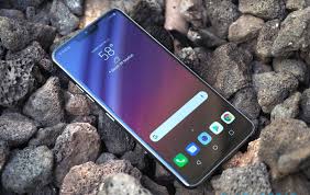 7.1 channel surround sound delivers cinematic audio on the go and brings … Android 10 For The Lg G7 Thinq Is Around The Corner Notebookcheck Net News