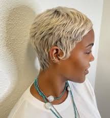 82 Short pixie ideas in 2025