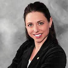 Kimberly Ptak's Instagram, Twitter & Facebook