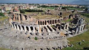 Anfiteatro campano, santa maria capua vetere, 81010, italy. L Arco Nascosto Dell Anfiteatro Campano Guida Turistica Di Caserta E Provincia Portale Del Turismo