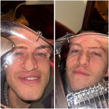 Ça fait à peine 3 ans qu'on veut sortir cet album-là et c'est DÉJÀ le temps  de vous le partager. Donc le voici, notre premier opus avec un clip pour  Romantisme qui