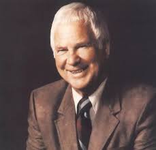 We mourn the passing of Georgia Tech Letterwinner and Hall of Fame College  Football Official Bobby Gaston, who recently died at the age of 101. Our  deepest condolences go out to those