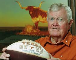 Ex-Texas coach Royal dies at age 88