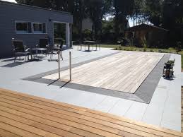 Piscinas Con Fondo Movil Piscinas Con Mil Caras Hogarhabitissimo Piscina Piscinas Para Quintal Pequeno Projeto Piscina Pequena Casas Com Piscina