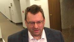 Facebook totiž na podnět vládních stran úplně zrušil stránku mgr. Volny Nezaplati Pokutu Kterou Mu Vybor Vymeril Za Flakanec Odvolava Se Na Poruseni Prav Irozhlas Spolehlive Zpravy