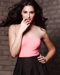 Nargis fakhri is an american actress, singer, and model who works in bollywood and hollywood. When Nargis Fakhri Opened Up About Kissing Emraan Hashmi I Didn T Enjoy It As Much As He Did Throwback Ibtimes India