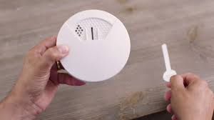 It doesn't have the ability to detect smoke or. How Do I Install My All New Simplisafe Smoke Detector Simplisafe