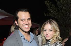 This description is far from being comprehensive. Who Is Euphoria Star Sydney Sweeney Dating Who Is Her Boyfriend