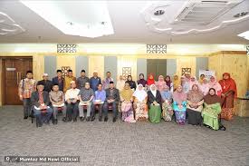 Tapi kesadaran lain juga muncul di benakku, dia adalah adik kandungku., for god sake. Hari Kebajikan Negeri Kelantan 2020 Bakal Julang Kelantan Ke Mercu Global Berita Parti Islam Se Malaysia Pas