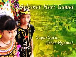 Bahasa iban banyak digunakan baik oleh masyarakat iban yang ada di indonesia maupun di malaysia. Ucapan Hari Gawai Iban Ucapanku