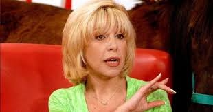 Reapareció la histórica conductora de Crónica TV Anabela Ascar y explicó  por qué no quiere volver a la tele