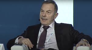 Η maran dry έχει 49 φορτηγά με μέσο όρο ηλικίας τα 9 έτη, η maran tankers 54 δεξαμενόπλοια crude oil, εκ των οποίων δύο. Qejnm0pzd86azm