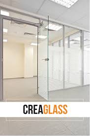 Creer Votre Espace L Elegance De La Transparence Associee A Un Confort Sonore Ne Soyez Plus Deranges Par Les Bruits Ex Cloison Cloison En Verre Paroi Verre