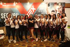 Rancangan dewi remaja akhir dihoskan oleh amelia handerson dan kamal adli. Biodata Peserta Dewi Remaja 2019 Malam Finale Dewi Remaja 2019 Soal Kepupusan Haiwan Terancam Bukan Saja Melanda Malaysia Malah Di Seluruh Dunia