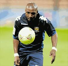 Santos football club is one of cape towns biggest football clubs. Bees Fired For A Top Group Spot