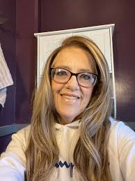 Natural hair vs wigs, hair care and styling tips