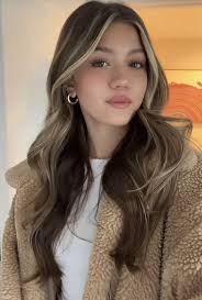 Hairstylist seeking curly hair model in Denton