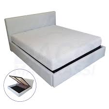 I cuscini in piuma sono intercambiabili per cambiare quando si desidera il design. Letto Contenitore Daco Materassi