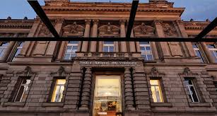 The gift, and starring the album's featured artists and some special guest appearances, black is king is a. Les Eleves Du Theatre National De Strasbourg Se Mobilisent I Szenik