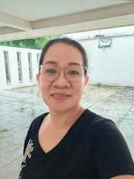 Introduction of a 27-year-old American