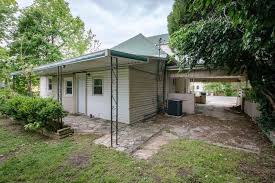 Short hills club village 1 bedroom apartment for rent at 45 forest drive, springfield township, nj 07081. 2 Bedroom House For Rent House For Rent In Springfield Mo Apartments Com