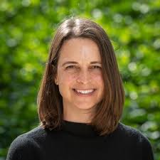 Beth Dugan's Instagram, Twitter & Facebook