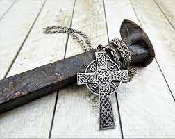 Ozzy Osbourne Cross Pendant With Chain 1995 Monowise Ltd Antique Silver Metal Heavy Metal Collectible Jewelry Antique Silver Metal Cross Pendant Antique Silver