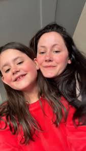 HappyBirthday to Ensley! 🎂🎉❤️ She turned 8 today. Making the best out of  it from home because she's sick.