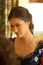 Janina gavankar cast as ichabod crane's new partner. Janina Gavankar