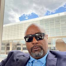 Angel Reese and Kysre Gondrezick at the Victoria's Secret Fashion Show 📷  Kevin Mazur