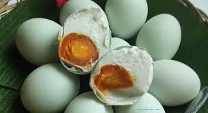 Sedangkan untuk telur asin biasa hanya dipatok harga rp.2500. Peluang Usaha Telur Asin Tabloid Peluang Usaha