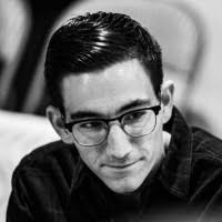 8 "Thomas Mor" profiles