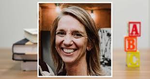 Dawn Luckett's Instagram, Twitter & Facebook