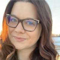 Amanda Andres's Instagram, Twitter & Facebook