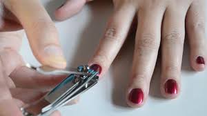 Können sie ihr helfen, den schrank aufzubauen? Gel Nagellack Entfernen Wikihow