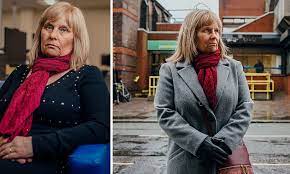 Woman 62 Who Lost Job As A Cleaner Is Forced To Live On 317 A Month On Universal Credit Daily Mail Online