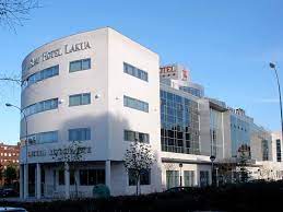 Check spelling or type a new query. File Vitoria Hotel Lakua 1 Jpg Wikimedia Commons