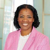 Tori Phillips's Instagram, Twitter & Facebook