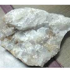 It is silicon dioxide (sio 2 ). White Quartz Stone At Rs 3800 Ton Visakhapatnam Id 15021412630