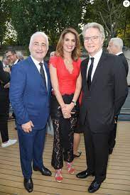 Sonia mabrouk a rencontré guy savoy, l'homme qui partage désormais sa vie, en 2013, lors d'une interview culinaire sur la chaîne public sénat. Guy Savoy Sonia Mabrouk Et Olivier Royant Soiree Du 90eme Anniversaire De Line Renaud Sur Le Bateau Potel Et Chabot Pavillon Seine A Paris Le 2 Juillet 2018 Purepeople