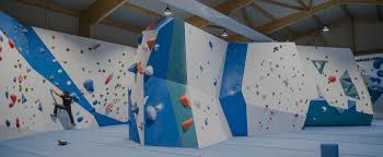 Die grösste boulderhalle der ostschweiz mit 850 m2 kletterfläche und bis zu 200 boulderproblemen. Kontakt Gluckgriff Boulderhalle