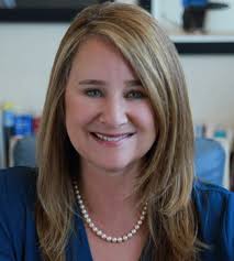 Sheryl Ross's Instagram, Twitter & Facebook