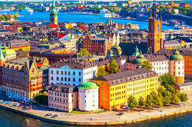 Es bonita, está es una ciudad preciosa, rodeada de mar y con uno de los paseos marítimos más largos de españa. Las 50 Ciudades Mas Bonitas Del Mundo Que Tienes Que Visitar Tips Para Tu Viaje