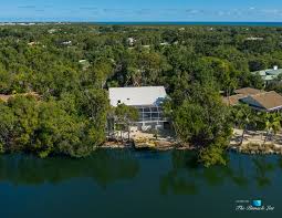 3690 e bay dr f, largo, fl 33771, usa. 10 Mahogany Lane Key Largo Fl Usa The Pinnacle List